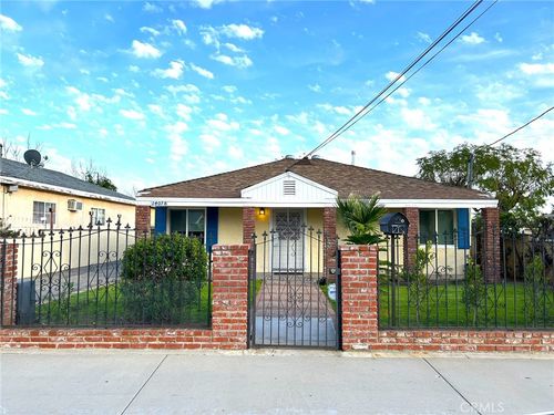 14078 Chamberlain St, San Fernando, CA, 91340-3802 | Card Image
