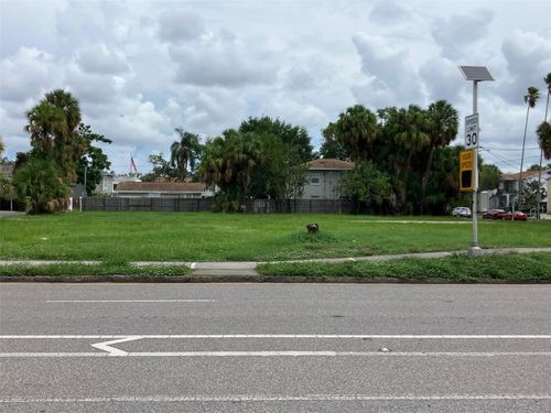 2011 W Platt Street, TAMPA, FL, 33606 | Card Image