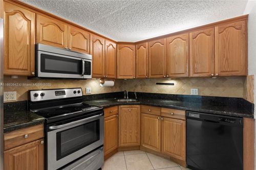 apt-219-7100 Nw 17th St, Plantation, FL, 33313-5347 | Card Image