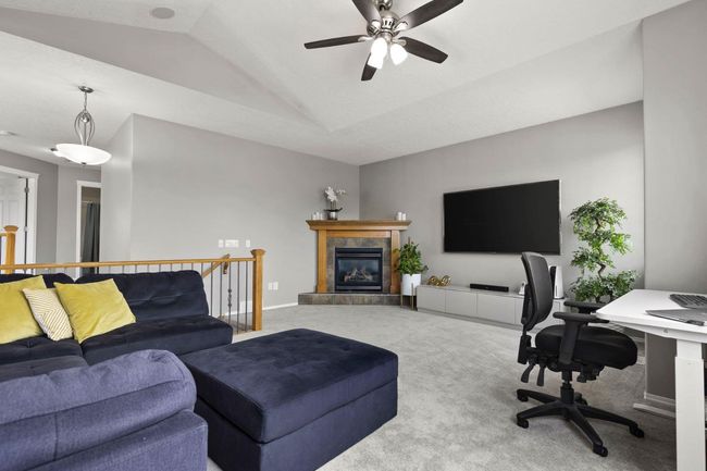 38 Simcoe Crescent Sw, House other with 4 bedrooms, 4 bathrooms and 4 parking in Calgary AB | Image 25