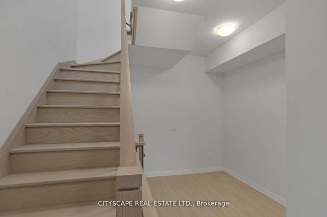 TH-27 - 1030 Portage Pky, Condo with 4 bedrooms, 2 bathrooms and 1 parking in Vaughan ON | Image 12
