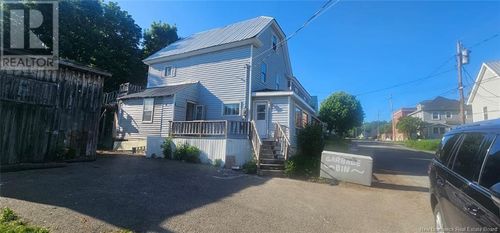 103 Cedar St, Woodstock, NB, E7M1E5 | Card Image