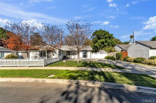17371 Willard St, Northridge, CA, 91325-4413 | Card Image