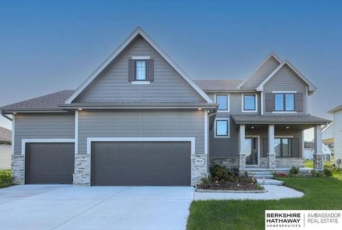 3012 N 185th St, Elkhorn, NE, 68022-7122 | Card Image