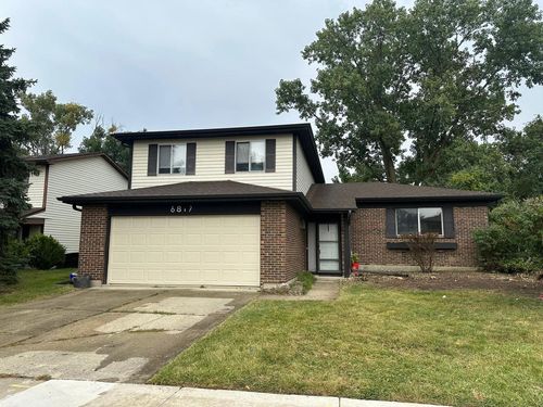 6819 Prairieview Ave, Woodridge, IL, 60517-1827 | Card Image