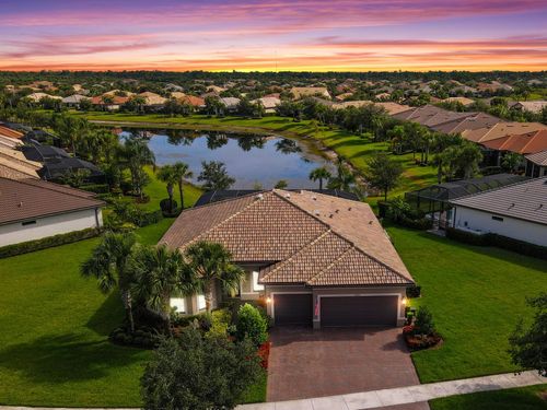 5068 Pendelton Sq, Vero Beach, FL, 32967-7617 | Card Image
