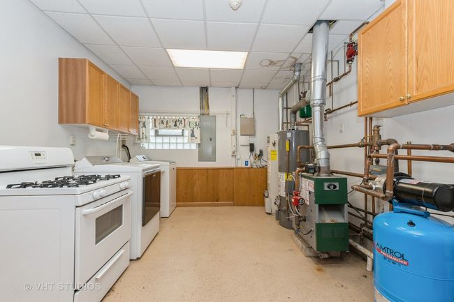 8747 Merrimac Ave, House other with 3 bedrooms, 2 bathrooms and 2 parking in Oak Lawn IL | Image 19