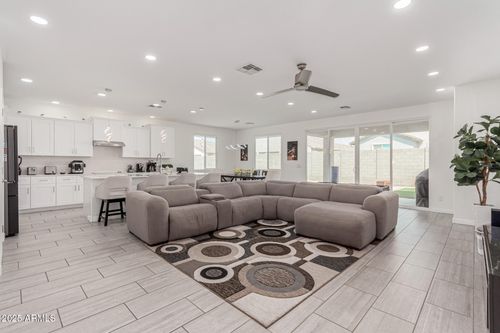 1194 E Meadowridge Dr, Casa Grande, AZ, 85122-6573 | Card Image