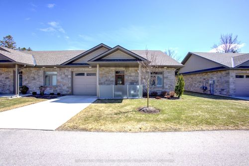 33-375 Mitchell Rd S, Listowel, ON, N4W0H4 | Card Image