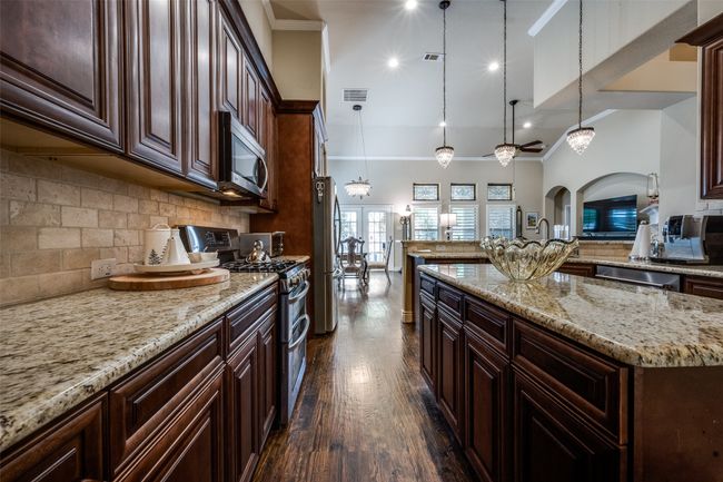 4211 Creek Bend Ct, House other with 5 bedrooms, 4 bathrooms and null parking in Corinth TX | Image 9