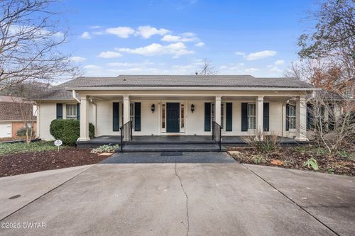 338 Edenwood Dr, Jackson, TN, 38301-3433 | Card Image