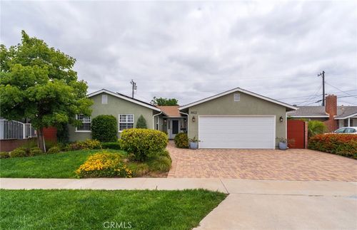 8822 Johnson Cir, Buena Park, CA, 90620-3822 | Card Image