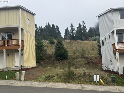 27-215 Sw Sternwheeler Dr, Cascade Locks, OR, 97014 | Card Image