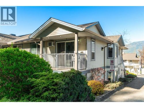 201-831 2 St Se, Salmon Arm, BC, V1E1S6 | Card Image