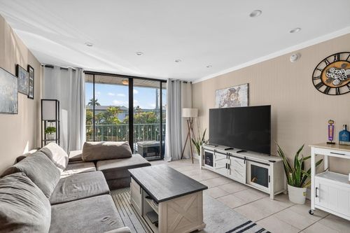 apt-6-1531 Se 15th St, Fort Lauderdale, FL, 33316-2734 | Card Image