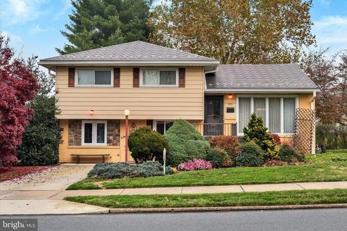 1007 Drexel Hills Blvd, NEW CUMBERLAND, PA, 17070-1713 | Card Image