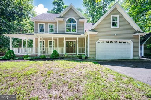 8605 Hickory Pl, DENTON, MD, 21629-2322 | Card Image