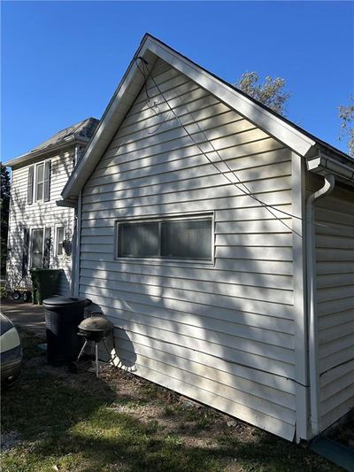 403 S Ash Street, House other with 3 bedrooms, 1 bathrooms and null parking in Ottawa KS | Image 3