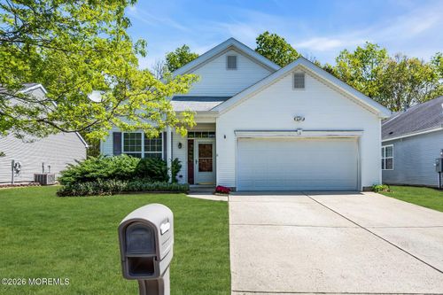 11 Lilly Dr, Little Egg Harbor, NJ, 08087-4009 | Card Image