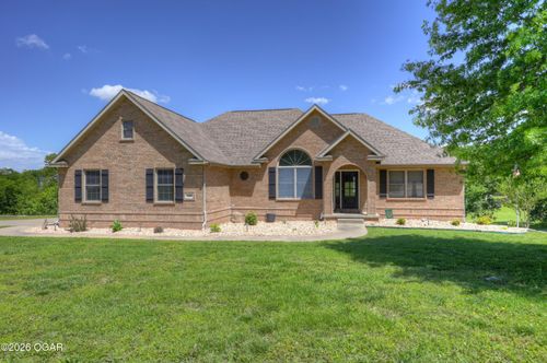 305 Tee Ln, Carl Junction, MO, 64834-8200 | Card Image