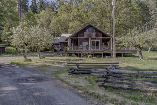 720 Pelletreau Ridge Rd, Hyampom, CA, 96046 | Card Image