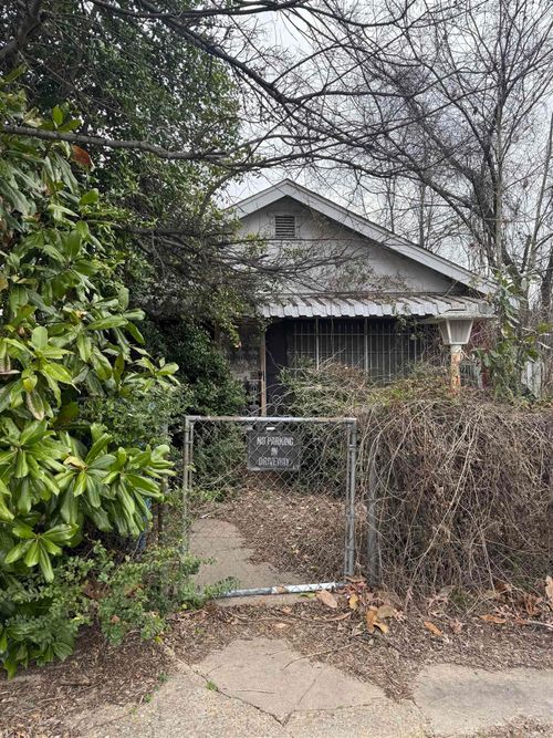 2217 Bragg St, Little Rock, AR, 72206-2431 | Card Image