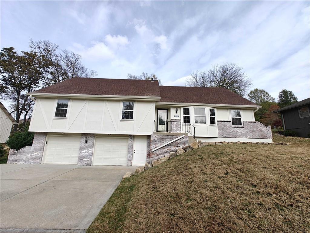 76th Ter, Kansas City, MO 64152