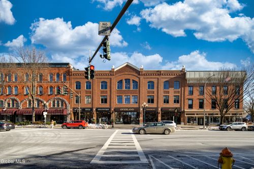 apt-404-5 Spring St, Saratoga Springs, NY, 12866-3181 | Card Image