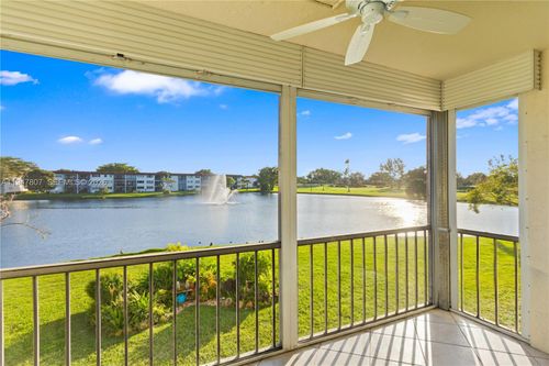 apt-206-9500 N Hollybrook Lake Dr, Pembroke Pines, FL, 33025-1571 | Card Image