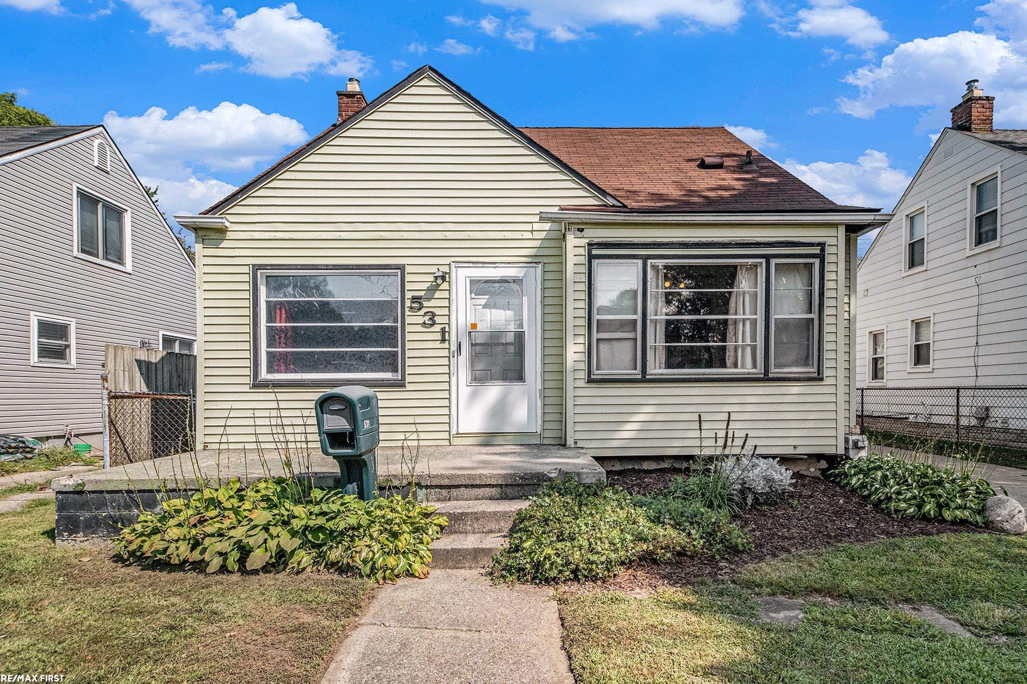 Campbell Rd, Royal Oak, MI 48067