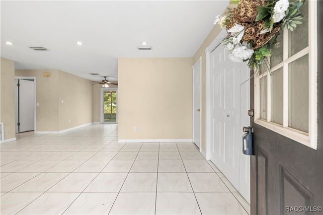 1569 Larkin Rd, House other with 3 bedrooms, 1 bathrooms and 2 parking in Spring Hill FL | Image 6