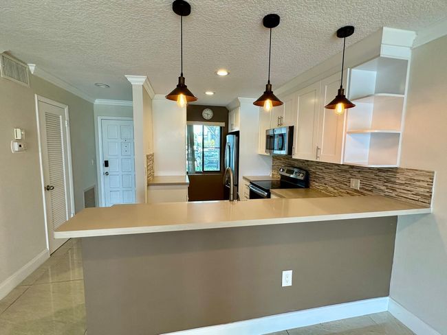 APT-101 - 4822 Esedra Ct, Condo with 2 bedrooms, 2 bathrooms and null parking in Lake Worth FL | Image 5