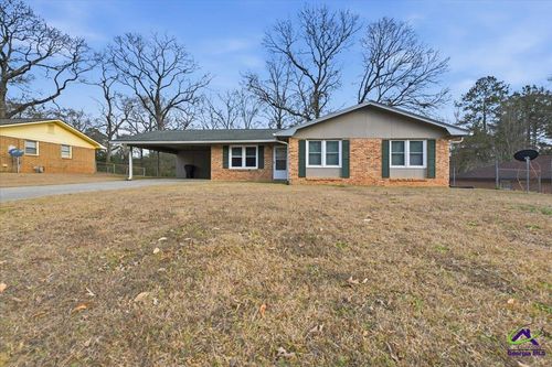 223 Randy Cir, Warner Robins, GA, 31088-5913 | Card Image