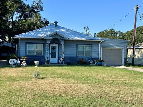 404 W Pioneer St, Rising Star, TX, 76471-5123 | Card Image