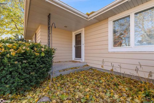 235 W Bosworth St, Manly, IA, 50456-5055 | Card Image