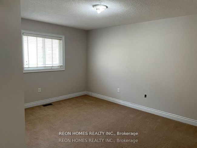 MAIN - 1069 Eagle Ridge Dr, House other with 4 bedrooms, 4 bathrooms and 1 parking in Oshawa ON | Image 12