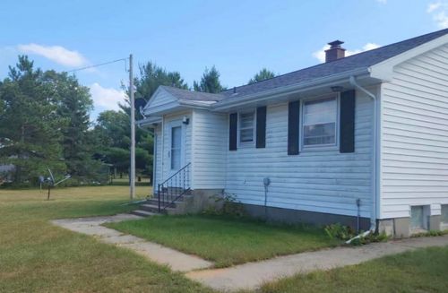W5453 Shrine Rd, Necedah, WI, 54646-7912 | Card Image