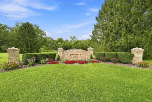2975 E 630 N, Huntington, IN, 46750-9673 | Card Image