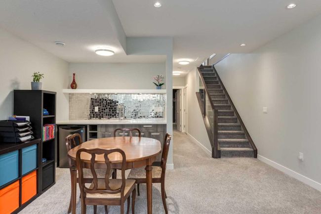 2236 Bowness Road Nw, Home with 4 bedrooms, 3 bathrooms and 2 parking in Calgary AB | Image 41