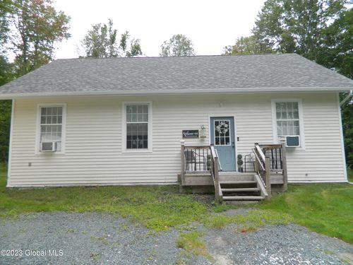 83 Knapps Road, Stephentown, NY, 12168 | Card Image