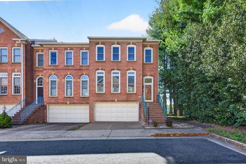 7522 Chrisland Cv, FALLS CHURCH, VA, 22042-7557 | Card Image