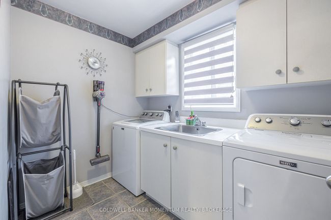 2 Greenvale Crt, House other with 3 bedrooms, 3 bathrooms and 4 parking in Fonthill ON | Image 21