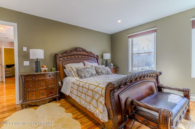Bedroom (3) | Image 16