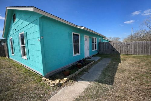 2695 Avenue I, Ingleside, TX, 78362-6313 | Card Image
