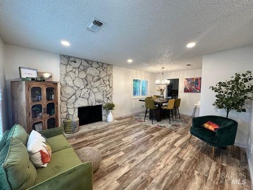 1203 Heron Dr, Suisun City, CA, 94585-2257 | Card Image