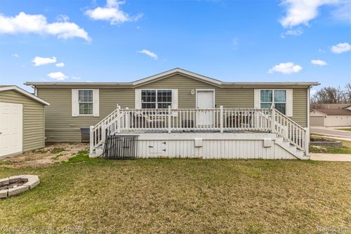 24702 Manchester Dr, Flat Rock, MI, 48134-1889 | Card Image