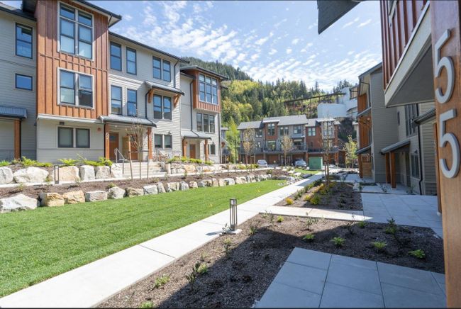 55 - 351 Copper Drive, Townhouse with 3 bedrooms, 2 bathrooms and 2 parking in Squamish BC | Image 17