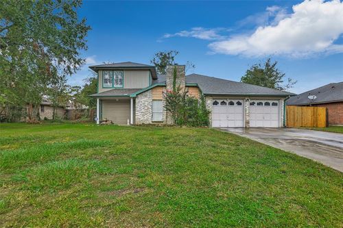 906 N Chamfer Way, Crosby, TX, 77532-5700 | Card Image