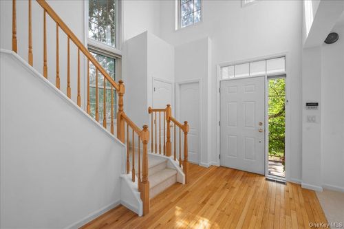 60 Bellefair Rd, Port Chester, NY, 10573-5507 | Card Image