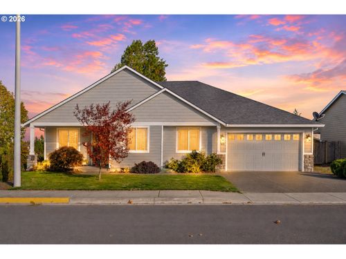 365 Sunset Ln N, Monmouth, OR, 97361-8915 | Card Image